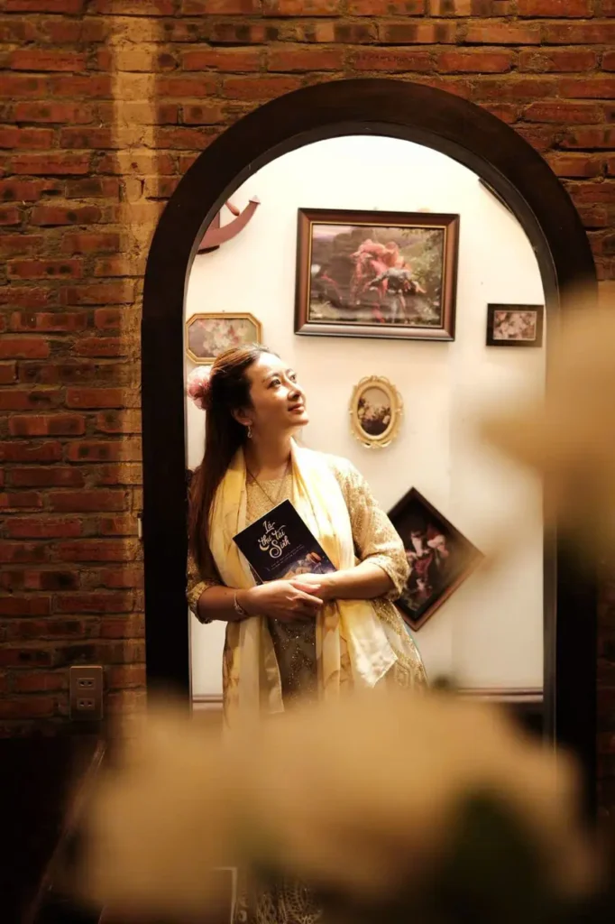 sach-la-thu-tai-sinh-1