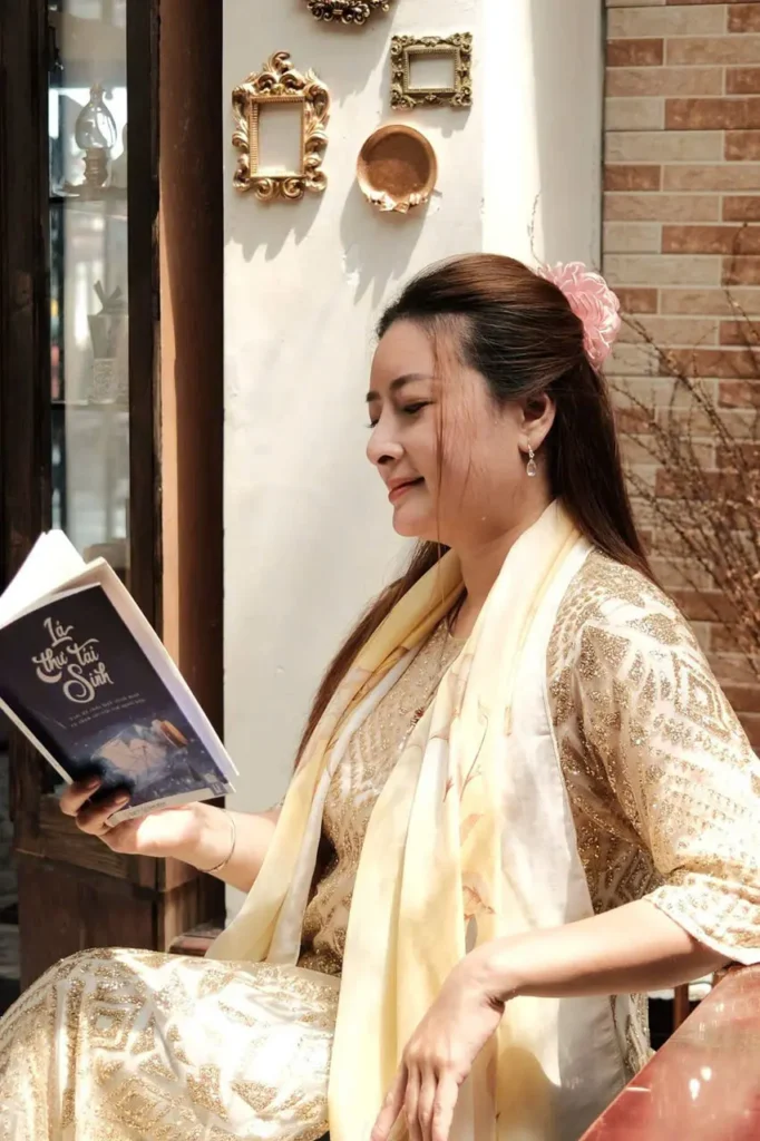 sach-la-thu-tai-sinh-12