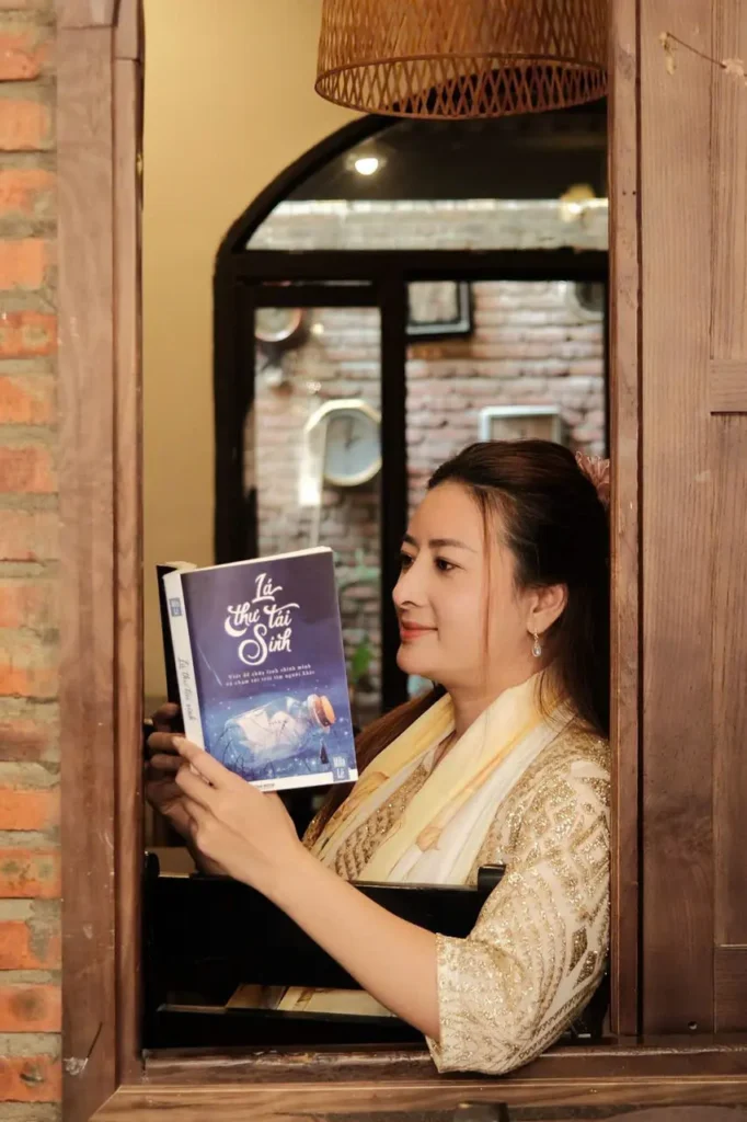 sach-la-thu-tai-sinh-8