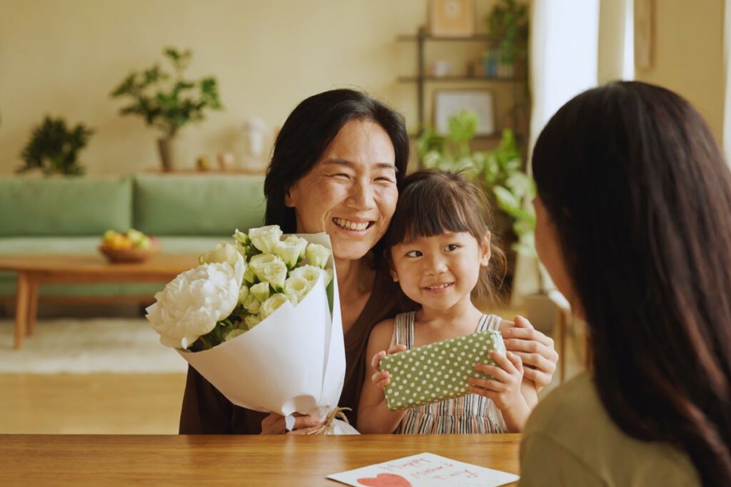 Life coach yêu thương bản thân: Học cách nuôi dưỡng sự tự tin và giá trị cá nhân